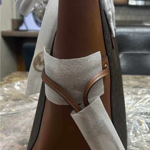 Michael Kors Dark Brown and Tan Tote Bag - Picture 10 of 14
